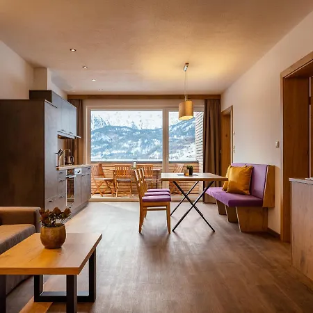 Anraitl * سولدن